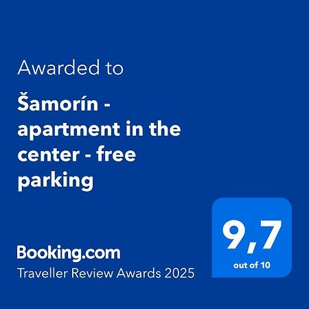 Samorin - Apartment In The Center - Private Parking - Klimatizacia Bagian luar foto